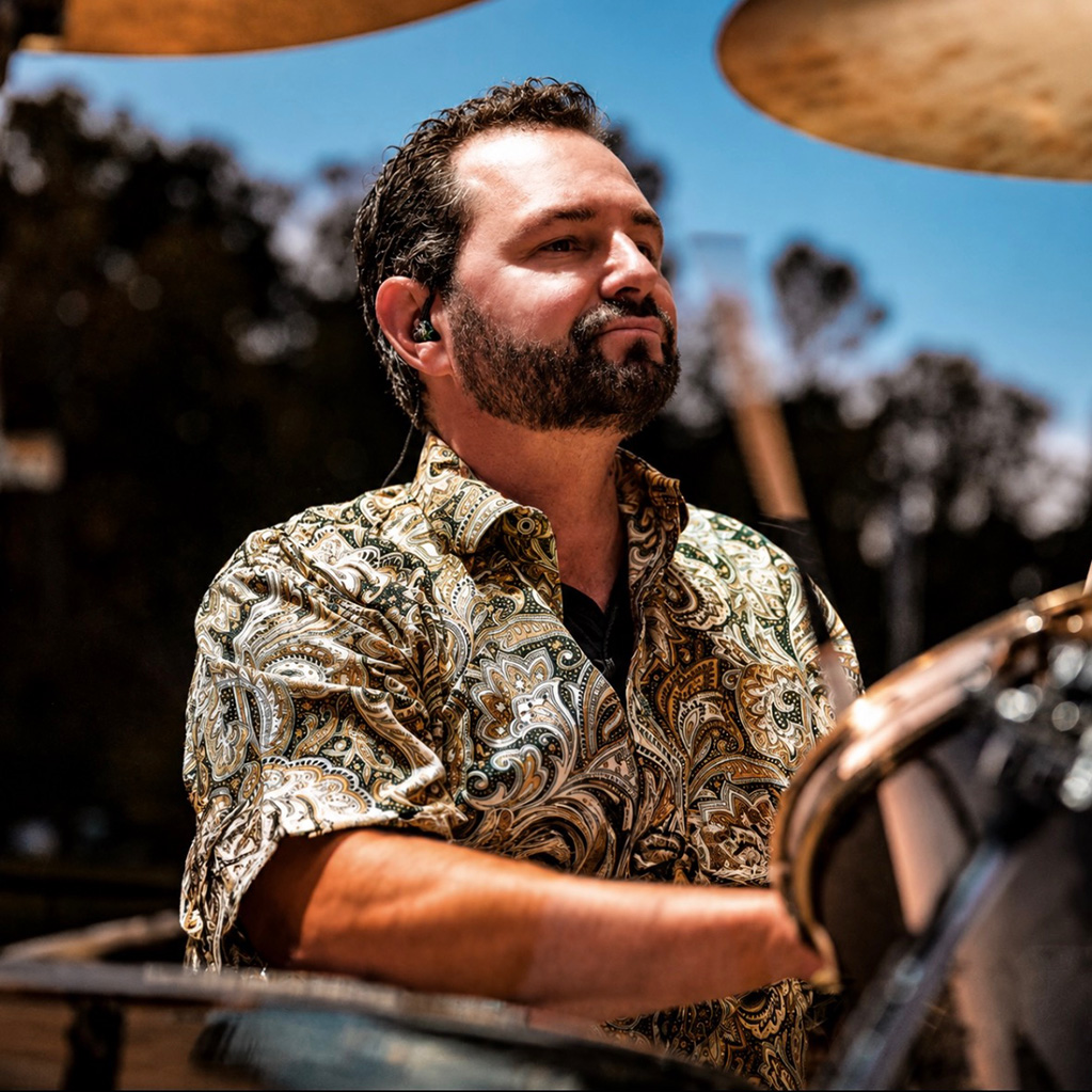 Steve Smith – Drums